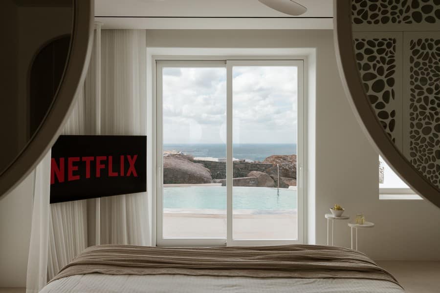 Lovia Mykonos suite with sea view