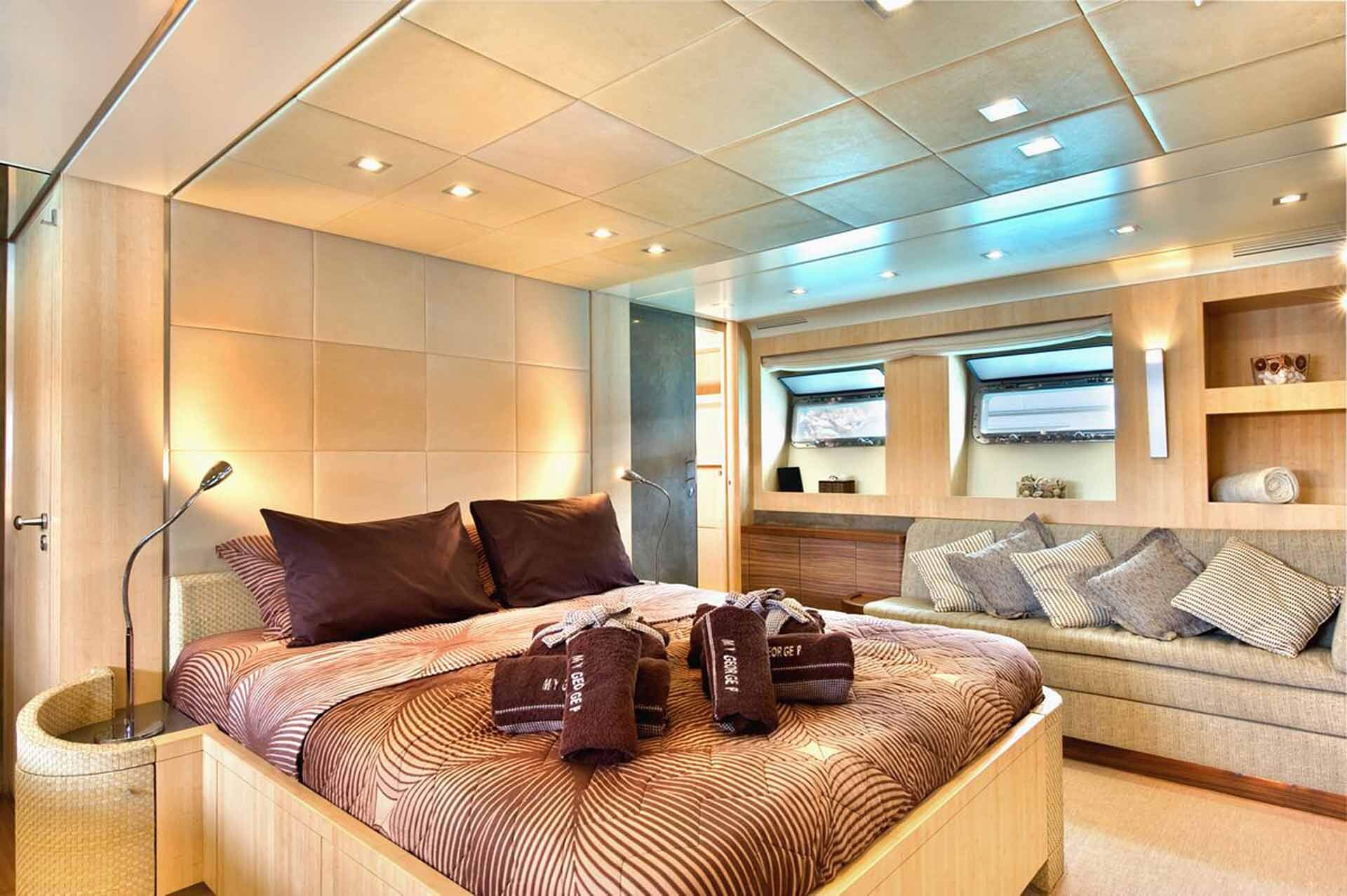AB Yachts 92 yacht — view 5