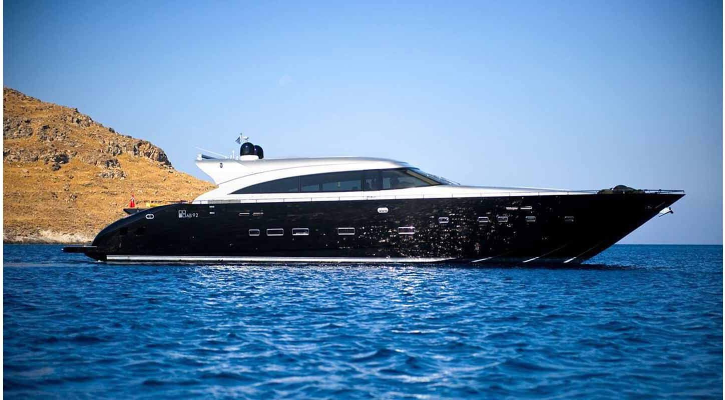 AB Yachts 92 yacht — view 2